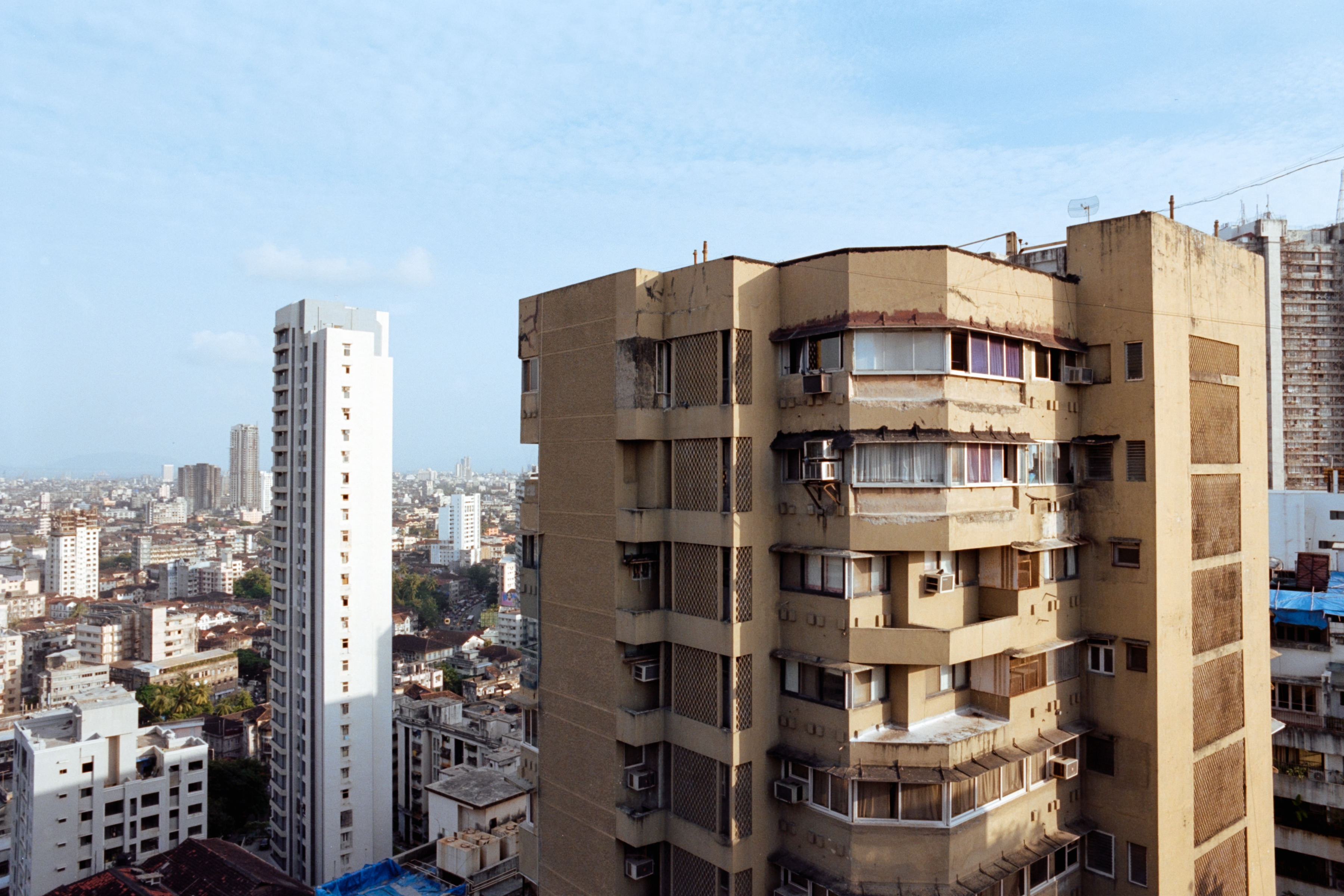 AHP F2004 09 001 sc250526 img32 NLP